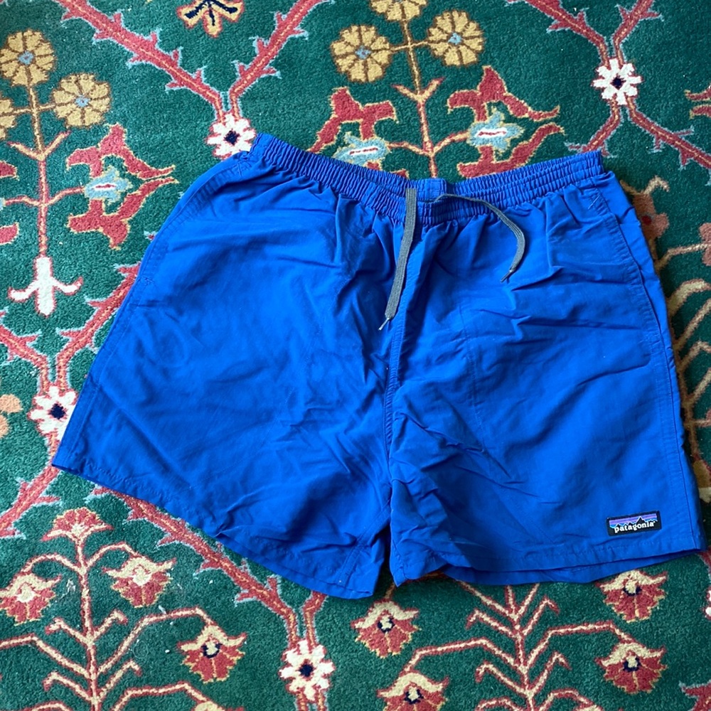 Blue Patagonia men’s baggies, 5” inseam